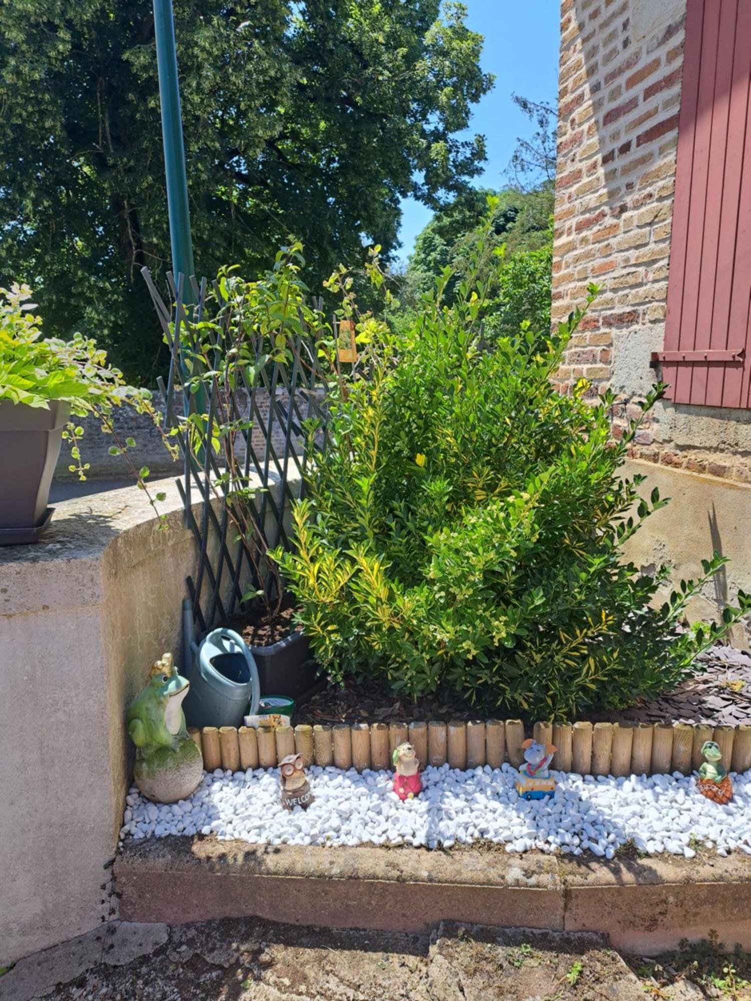Gite Le Piege A Reves Pierre-de-Bresse Exterior photo